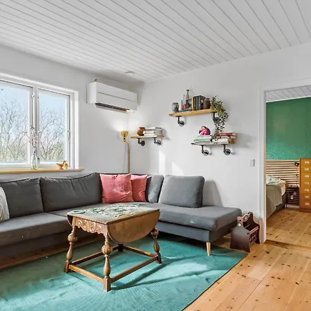 3 Bedroom Awesome In * Vestervig