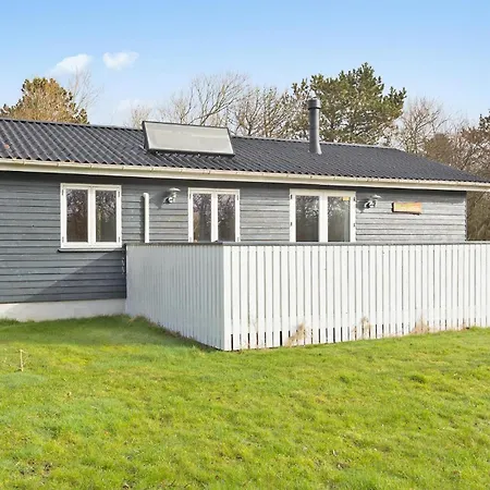 3 Bedroom Awesome In *